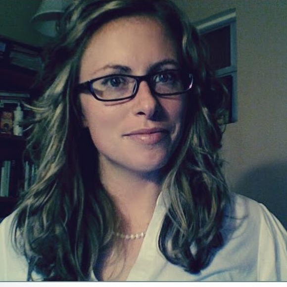 Meet your Posher, Meg - Picture 1 of 1